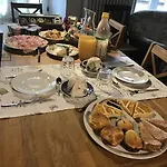 Bed & Breakfast La Ciliegia Bianca *